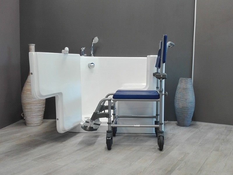 vasca per disabili con porta